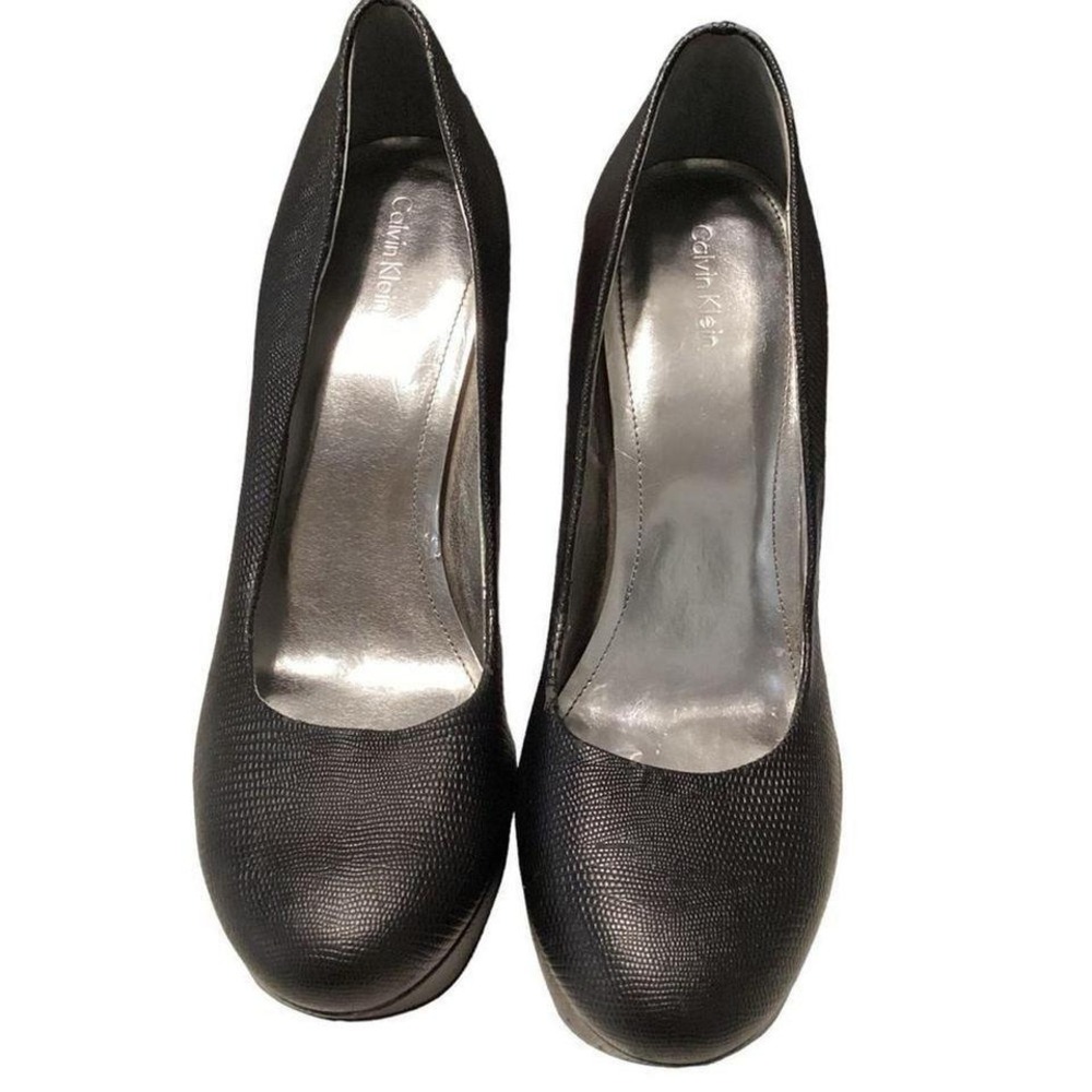 Calvin Klein‎ Black Carly Lizard Print Platforms size 10